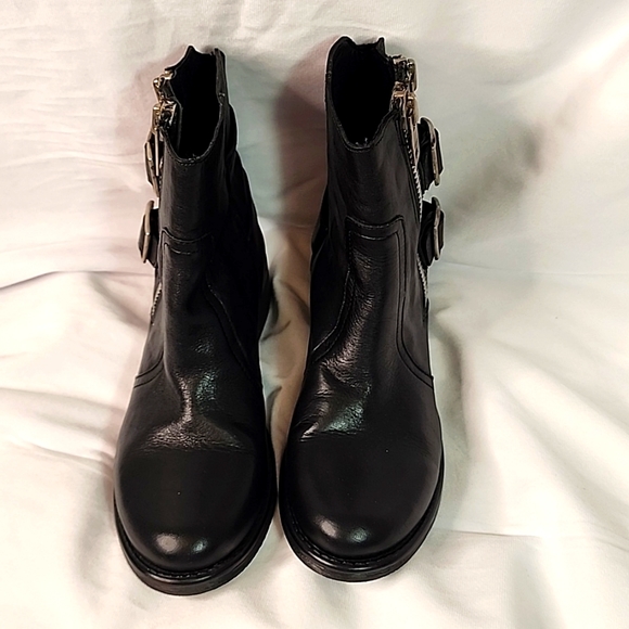 Steve Madden Mottoo Zipper Boots Black 8.5 - Picture 2 of 6